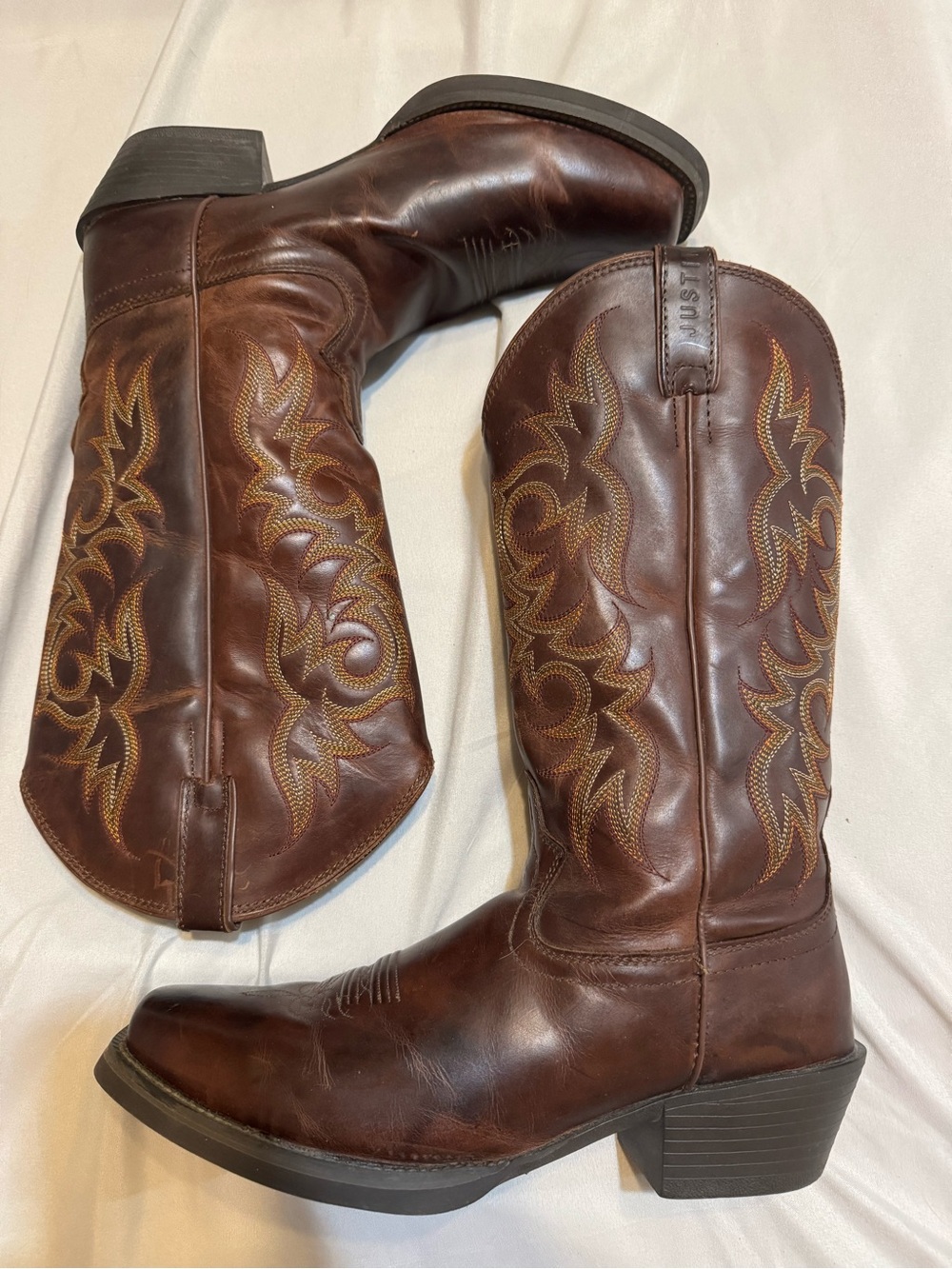 Justin 2552 Mens Size 10EE Stampede Apache Cowboy Western Boots Square Toe Ranch